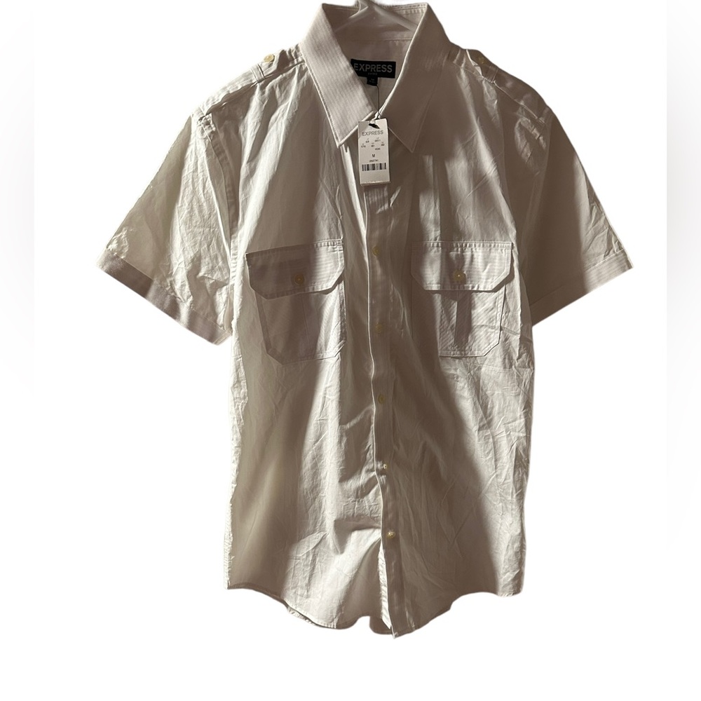 Express men’s white fitted two pocket button down size M NWT